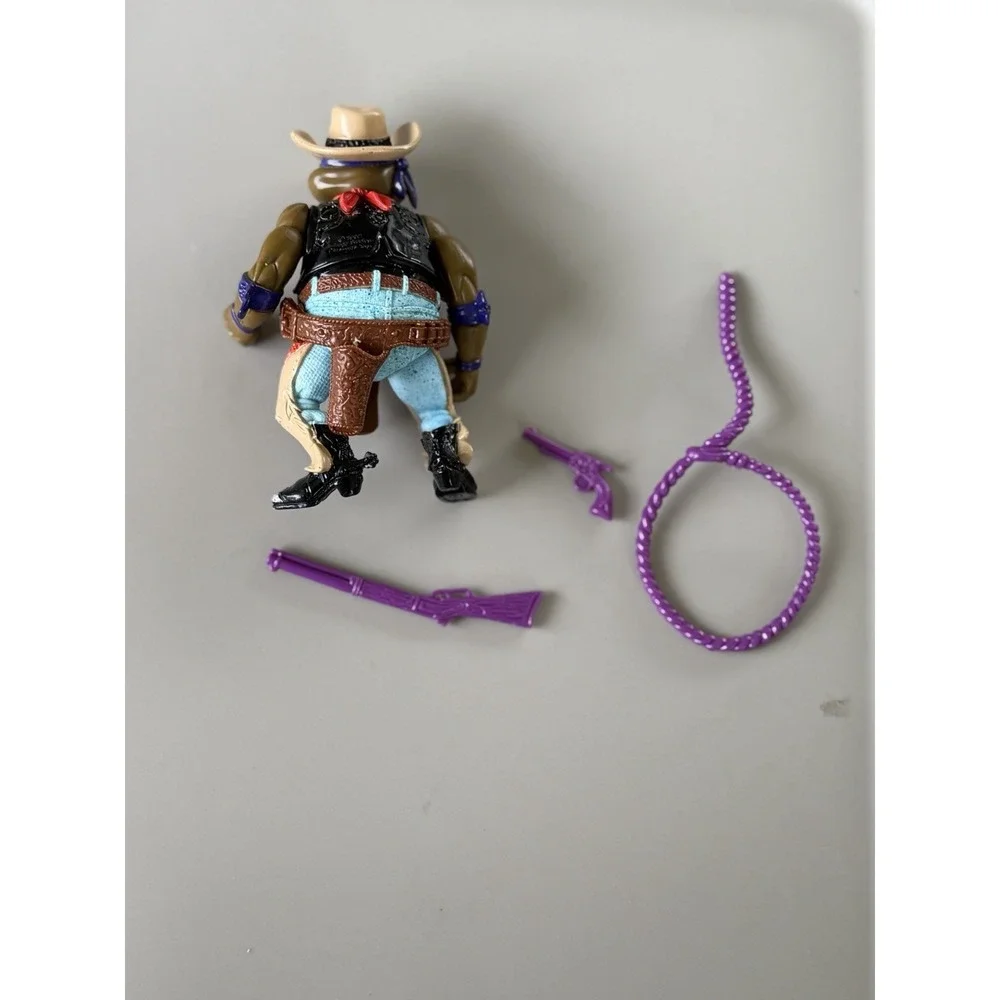 1992 TMNT Teenage Mutant Ninja Turtles Crazy Cowboy Don & 3 Accessories